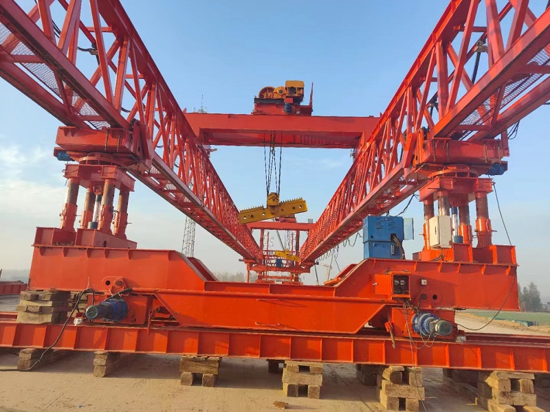 新疆克孜勒半门式起重机厂家 半门式起重机电气安全防护：规范落地与实操现状解析​