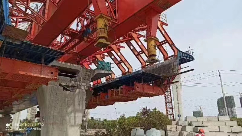 四川眉山移动模架厂家 特种模架的破局实践：拱桥与斜拉桥建造中的案例解析​