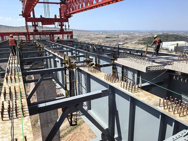 河北石家庄单箱单室钢箱梁厂家 单箱单室钢箱梁疲劳问题：敏感部位、成因与防控策略解析​