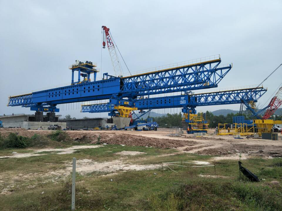 河南漯河架桥机厂家 铁臂绘蓝图，谋定筑通途：单导梁架桥机施工组织设计核心要点