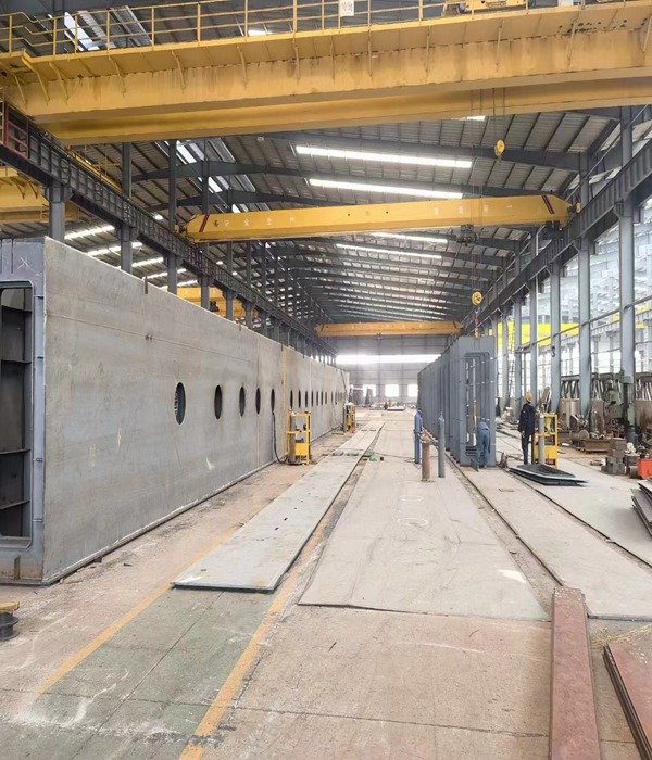 福建宁德桥式起重机厂家 加料起重机防风锚定自动锁紧机构设计