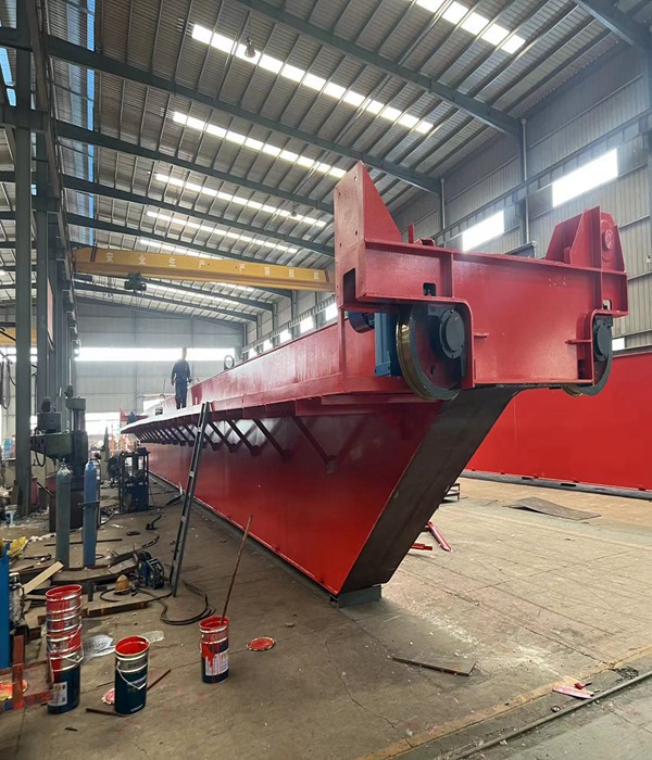 广东潮州桥式起重机厂家 夹钳起重机联动台的“手感”解析