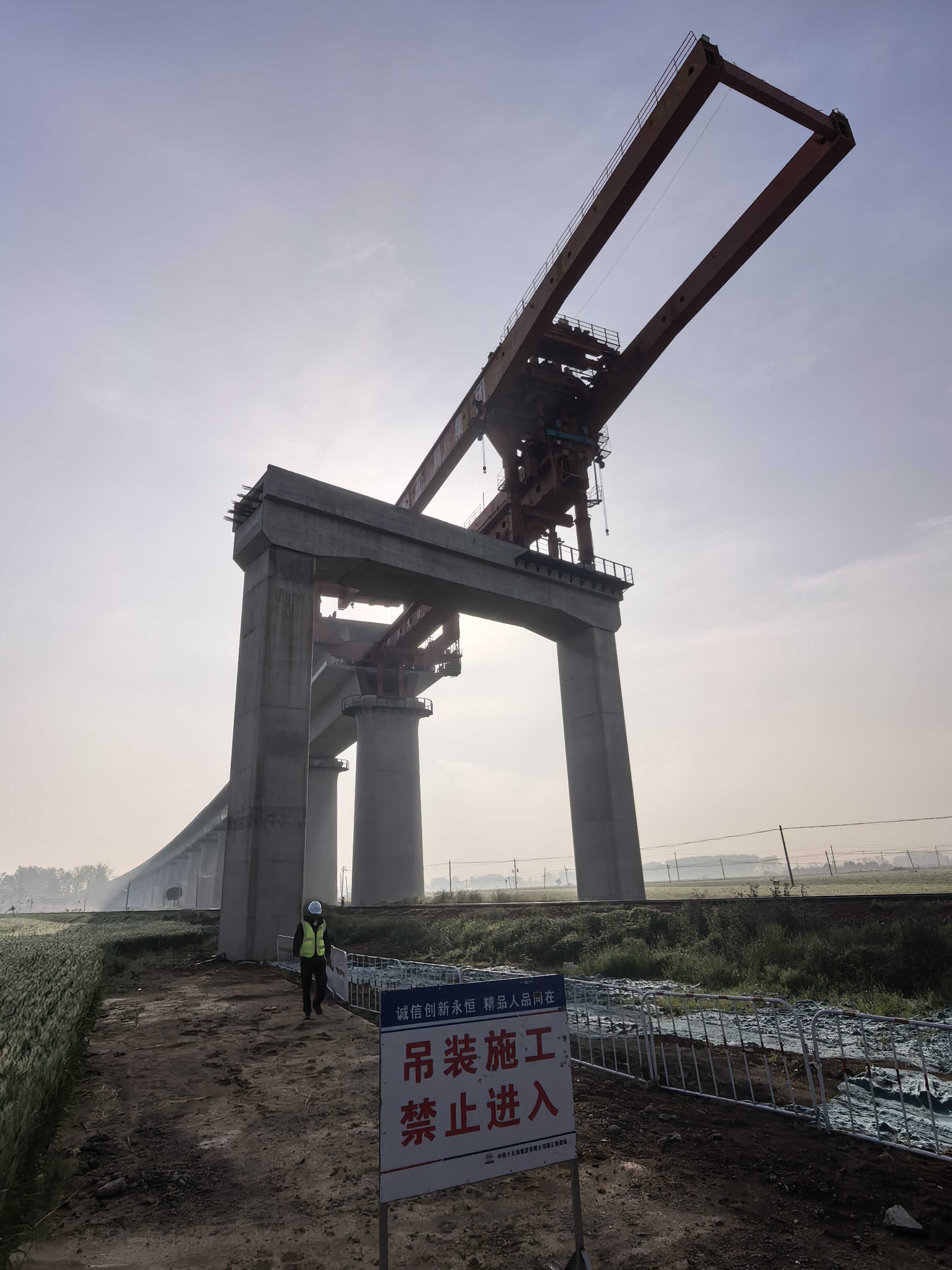河南洛阳架桥机厂家 架桥机扬声器格栅孔径与排布密度